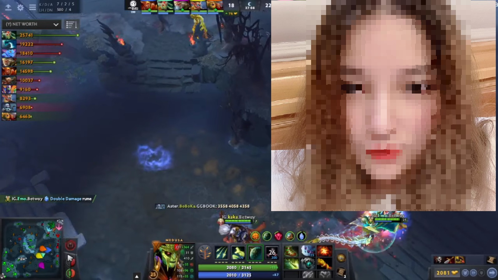 Hot Girl bị cộng đồng DOTA 2 ném gạch “sấp mặt” vì vô tình "nói to" mà lại thiếu kiến thức trong game