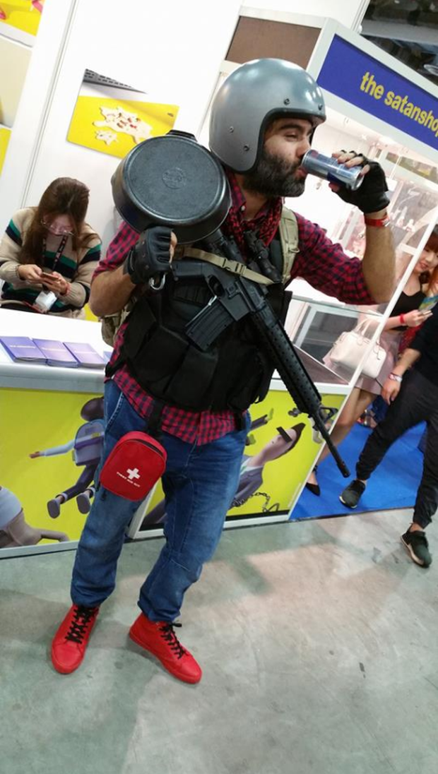 Từ siêu thực đến bá đạo, dân cosplay luôn biết cách biến PUBG thành chủ đề hóa trang có 1-0-2 - Ảnh 13.