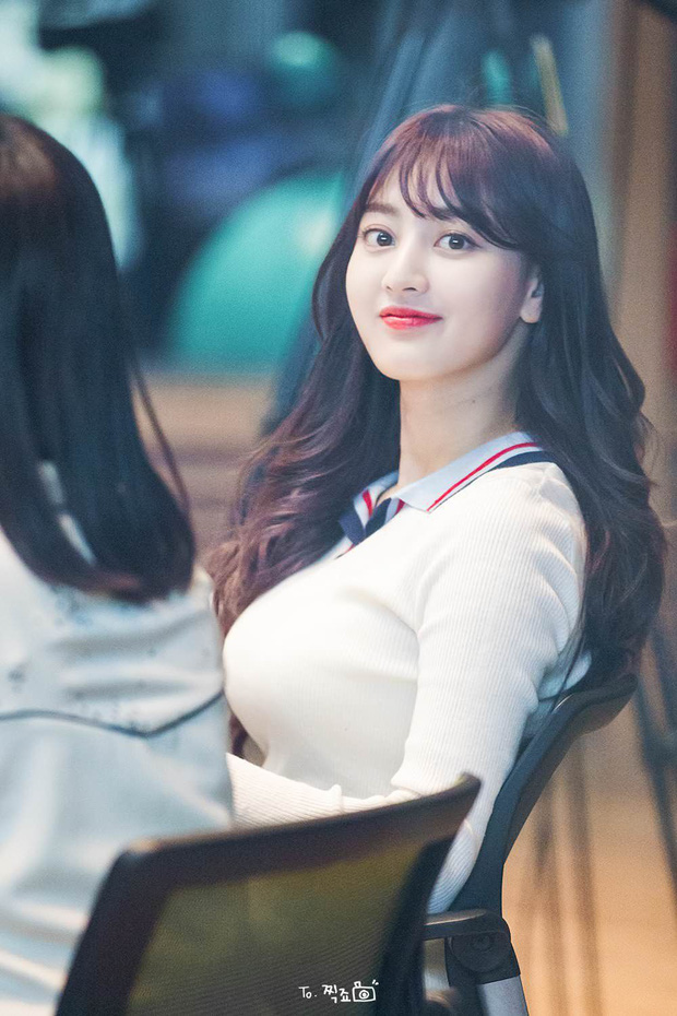 Nữ idol TWICE - Jihyo: Chỉ có LMHT mới mang lại niềm vui, vì trong game tôi được là chính mình - Ảnh 2.