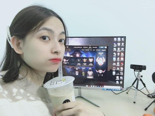 Điểm danh loạt streamer lạ mà quen, thách thức số phận qua những ván cờ nhân phẩm - Ảnh 2.