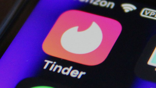 Tinder giới thiệu tính năng hộ chiếu, cho phép người dùng &quot;kết bạn&quot; khắp thế giới