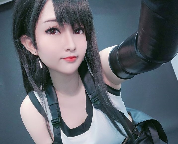 Ngắm nữ game thủ Việt cực xinh khi cosplay Tifa, đã thế còn là CTer chính hiệu