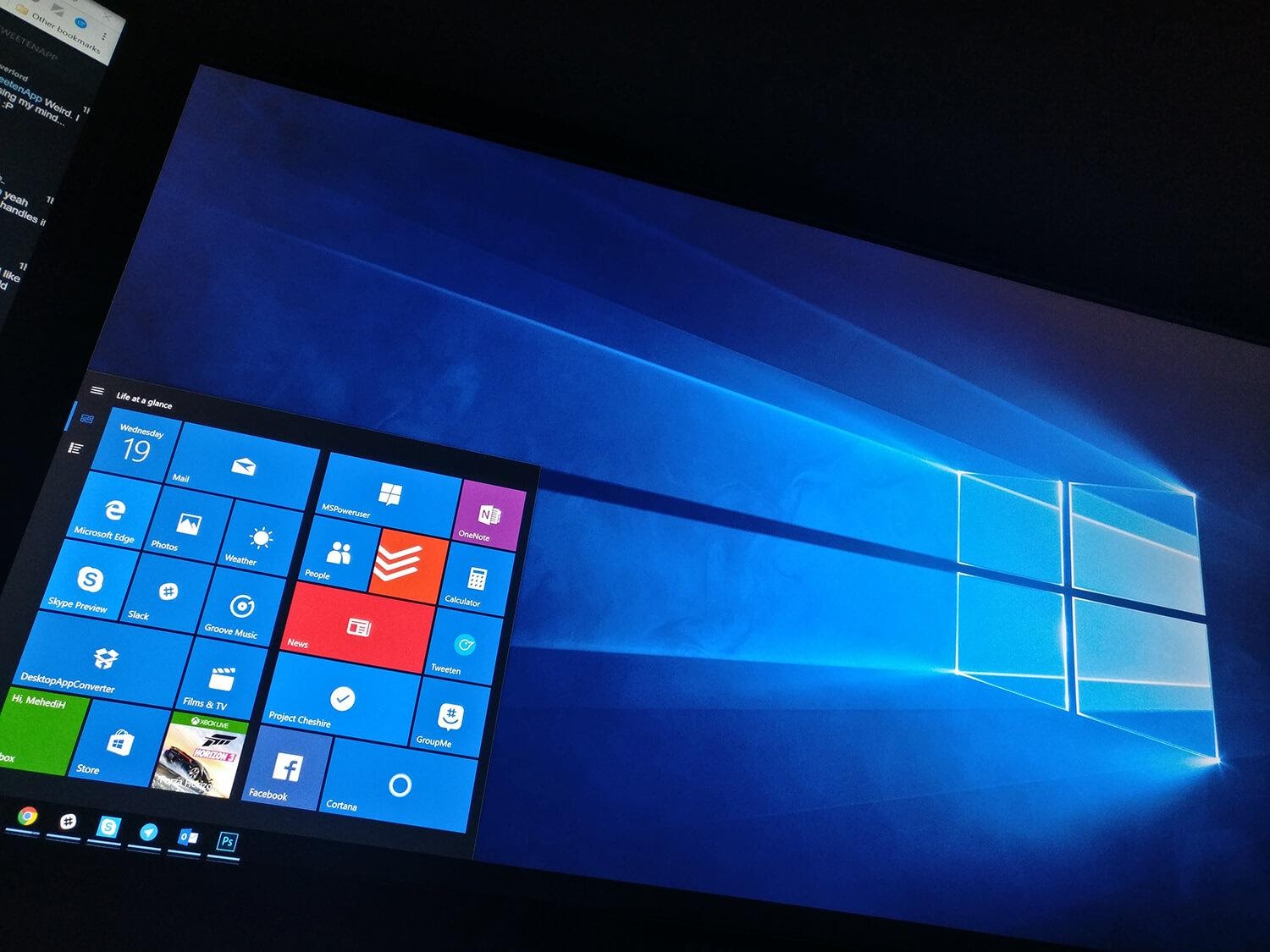 Một thành viên nhí 16 tuổi trên Twitter đã boot vào Windows 10 thành công chỉ với 192MB RAM