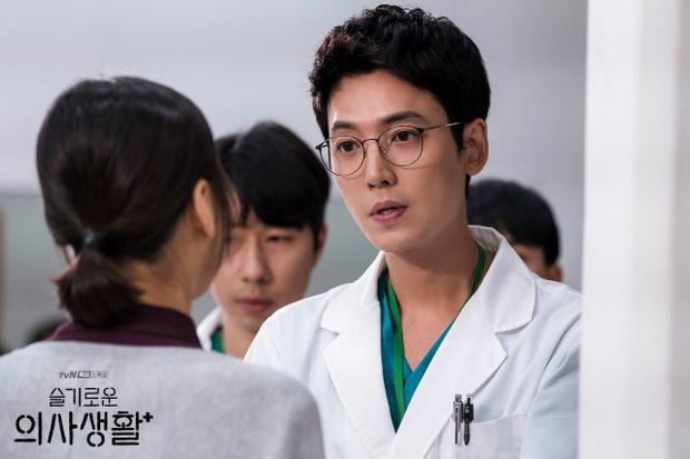 10 cái tên lọt top trending Netflix hiện tại: Phim hack não đứng top, thanh xuân lẫn 18  đều góp mặt - Ảnh 26.