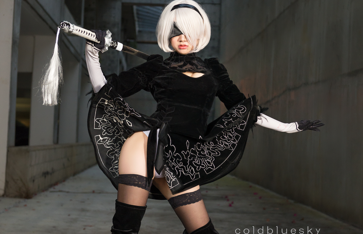 Lại thêm một lần &quot;nóng mắt&quot; với vẻ đẹp của 2B phiên bản cosplay của mỹ nữ xứ Hàn