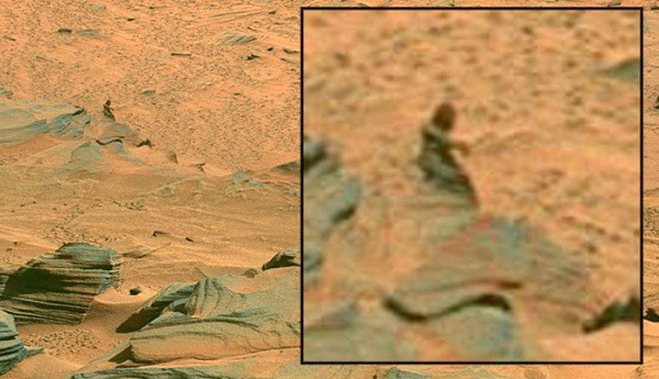 Loạt hình ảnh rợn người làm gia tăng đồn đoán về sự tồn tại của nền văn minh trên sao Hỏa - Ảnh 8.