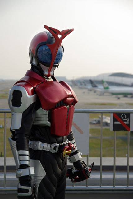 Ngắm bộ ảnh cosplay Kamen Rider Kabuto siêu đẳng cấp của các fan - Ảnh 3.