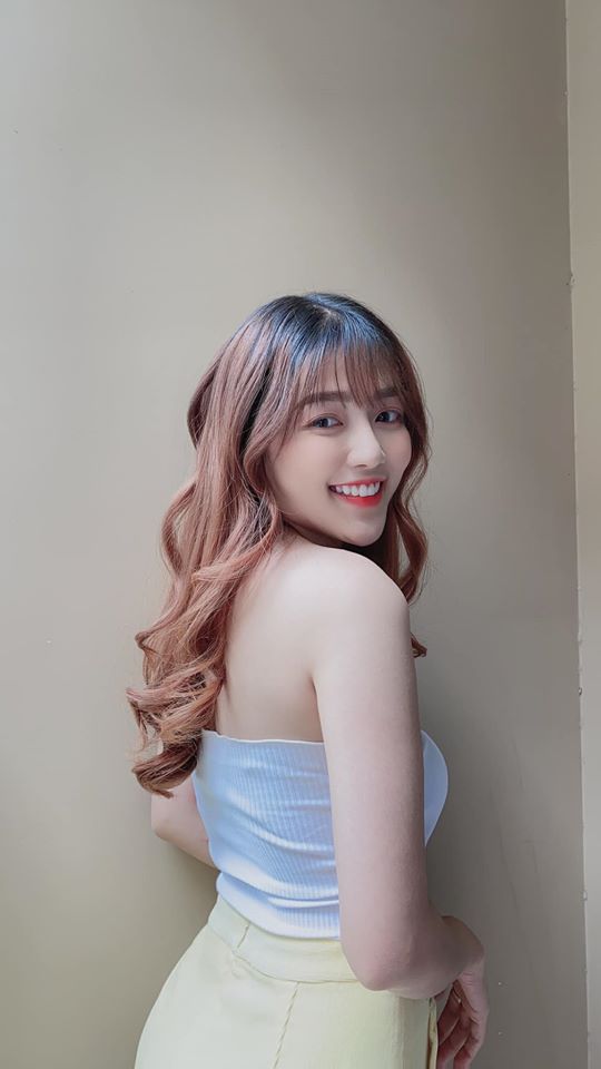 Hot-girl An Vy chia sẻ quan điểm sau những ngày đầu tiên trở thành Streamer: Mới lạ, vui vẻ và nhiều thử thách - Ảnh 3.