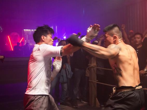 Ngôi sao võ thuật Trương Đình Hoàng bất ngờ xuất hiện trong phim hành động Đỉnh Sương Mù - Ảnh 6.