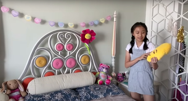Giải mã sức hút từ loạt vlog triệu view quá là sến của cô bạn Việt 15 tuổi học trường quốc tế, có nhà bên Mỹ - Ảnh 11.