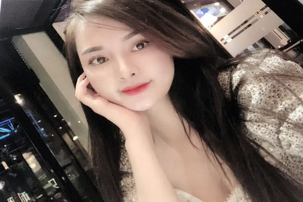 Hot girl 18 tuổi ở TP HCM cầm đầu đường dây bán dâm 30 triệu, sex tour trăm triệu đồng