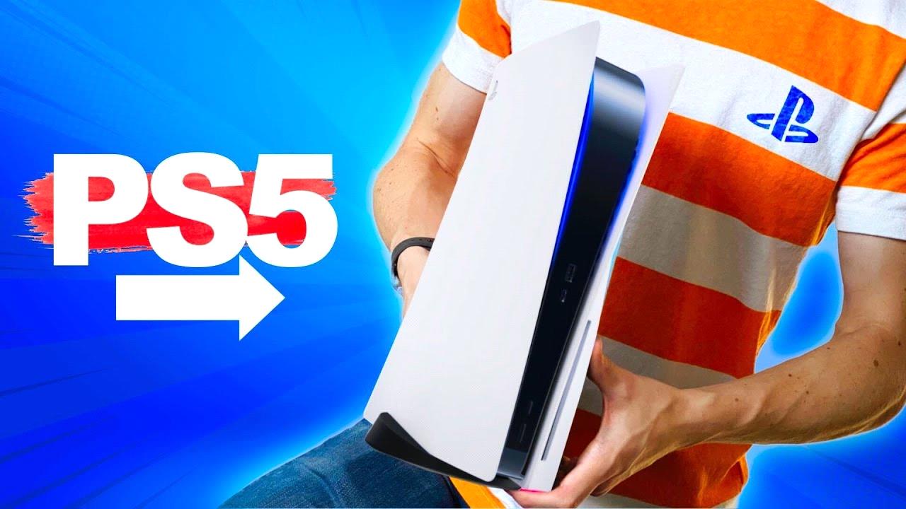 PS5 có trọng lượng khoảng 4,78kg, nặng gần gấp đôi PS4