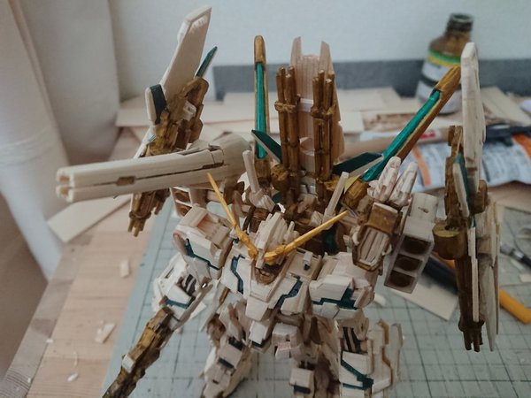 Bái phục độ sáng tạo của người Nhật, từ gỗ vụn, bìa các tông cho tới dây nylon, mọi thứ đều có thể Gundam hóa - Ảnh 3.