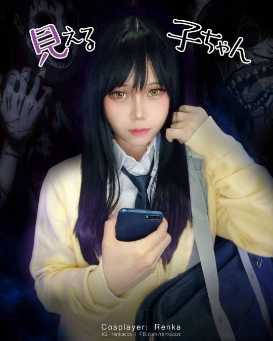 Cười trong sợ hãi với loạt ảnh cosplay Mieruko-chan chất hơn nước cất, kinh dị nhưng lại vô cùng dễ thương - Ảnh 9.