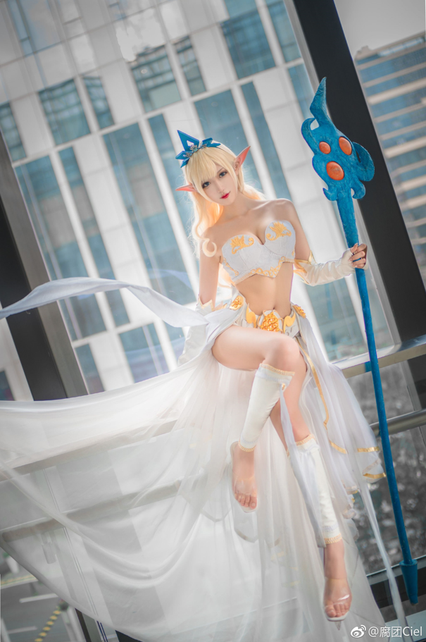 Thở dốc với màn cosplay Janna đẹp lung linh của mỹ nhân xứ Trung, không cần tạo lốc cũng thổi bay mọi trái tim game thủ - Ảnh 4.