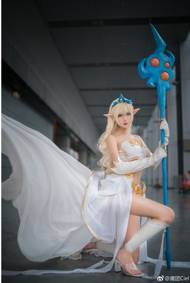 Thở dốc với màn cosplay Janna đẹp lung linh của mỹ nhân xứ Trung, không cần tạo lốc cũng thổi bay mọi trái tim game thủ - Ảnh 7.