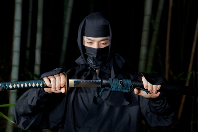 Những điều bạn chưa biết về Ninja, biệt đội sát thủ lừng danh trong lịch sử Nhật Bản - Ảnh 2.