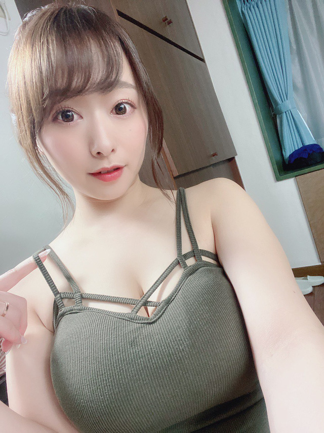 Mỹ nhân 18  Nhật Bản bị chê về thân hình thừa cân, ham nhậu nhẹt hơn cả đóng phim - Ảnh 4.