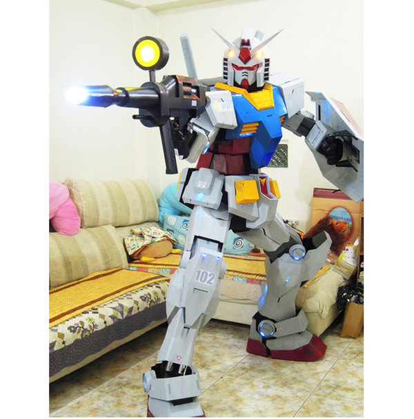 Xuất hiện bộ giáp mô phỏng Gundam phiên bản đời thực, người thường có thể mặc vào là hóa robot như trong phim - Ảnh 5.