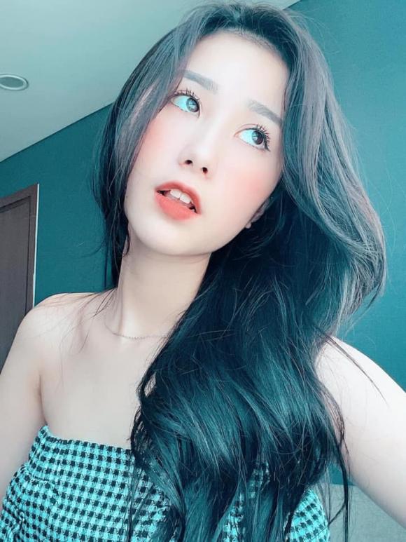 Ngắm nhan sắc hotgirl TikTok được dân mạng đặt biệt danh cô vợ quốc dân, cứ nhảy là có clip triệu view - Ảnh 6.