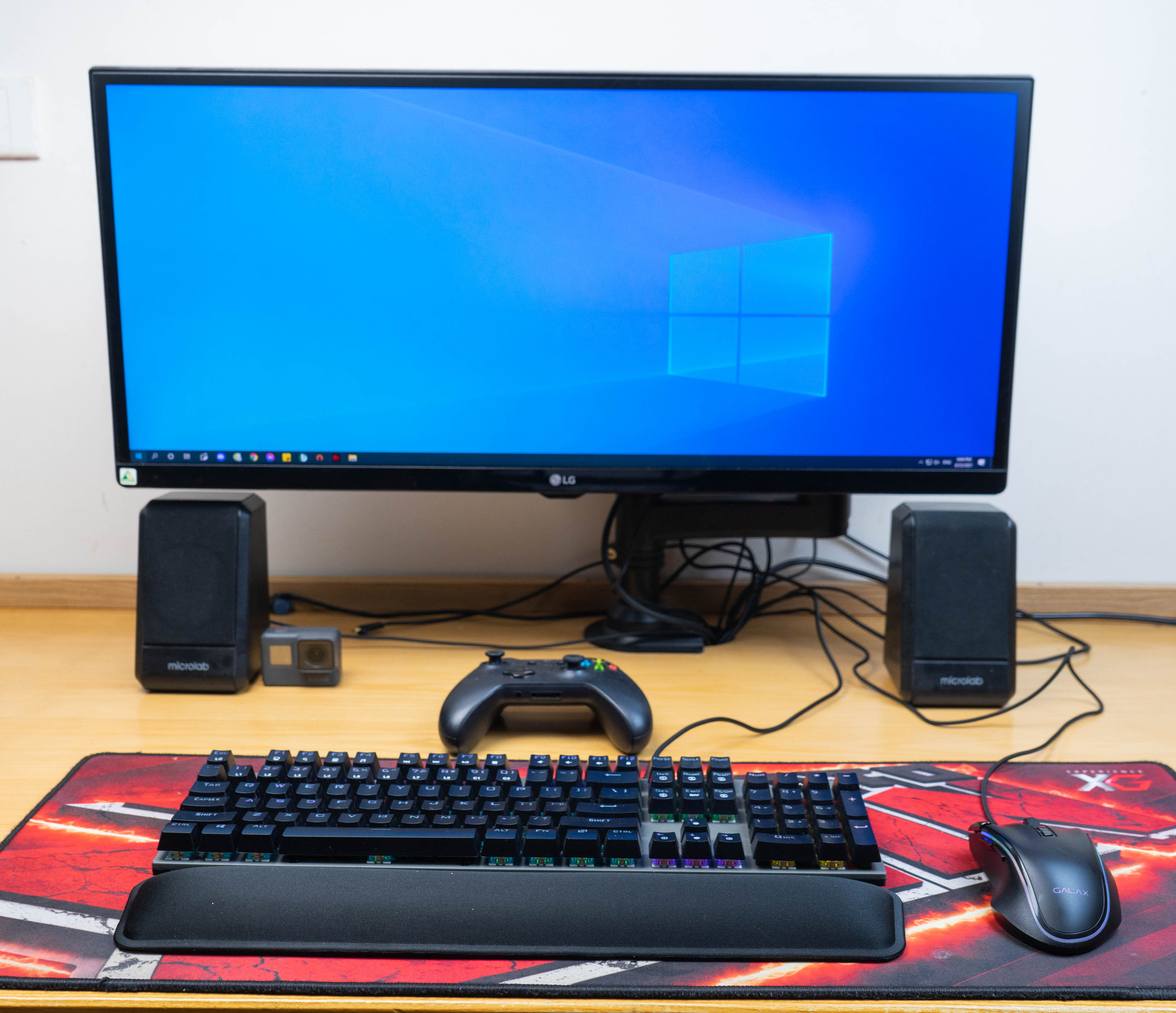 Trên tay cặp đôi phím chuột gaming mới toanh đến từ Galax: Ngoại hình đẹp cool, hiệu năng ổn cho nhu cầu đại chúng