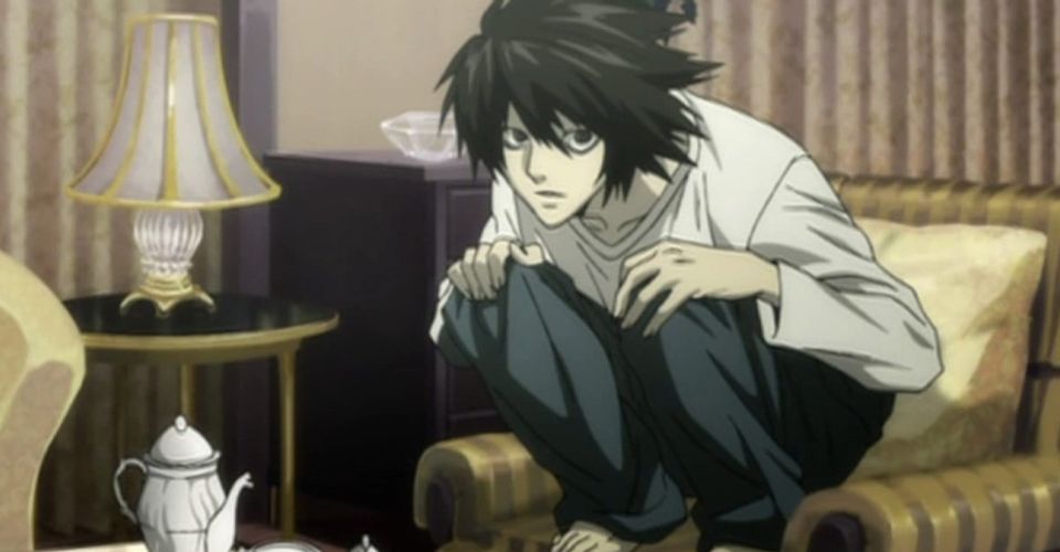 Death Note: Tại sao L luôn ngồi gập người, câu trả lời chắc chỉ có những &quot;thiên tài&quot; mới hiểu