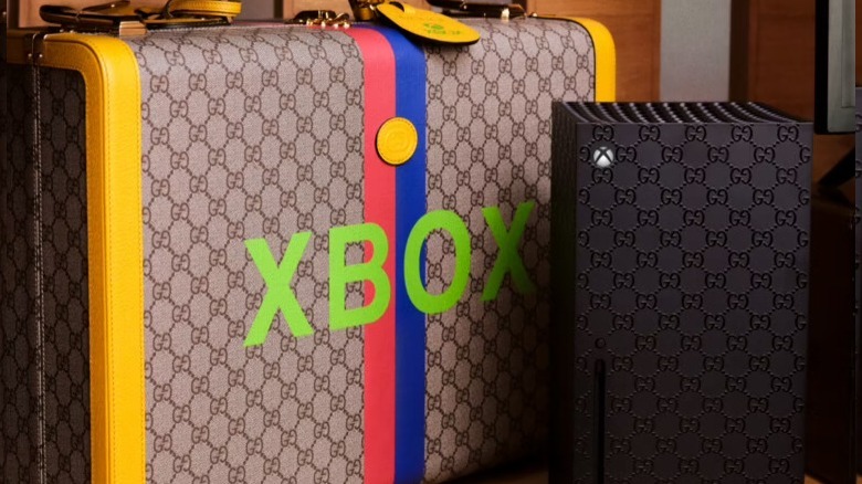 Xbox hiệu Gucci, tượng Pikachu kim cương và những món đồ xa xỉ phẩm giá hàng trăm triệu chỉ dành cho game thủ &quot;hệ rich kid&quot; (p1)