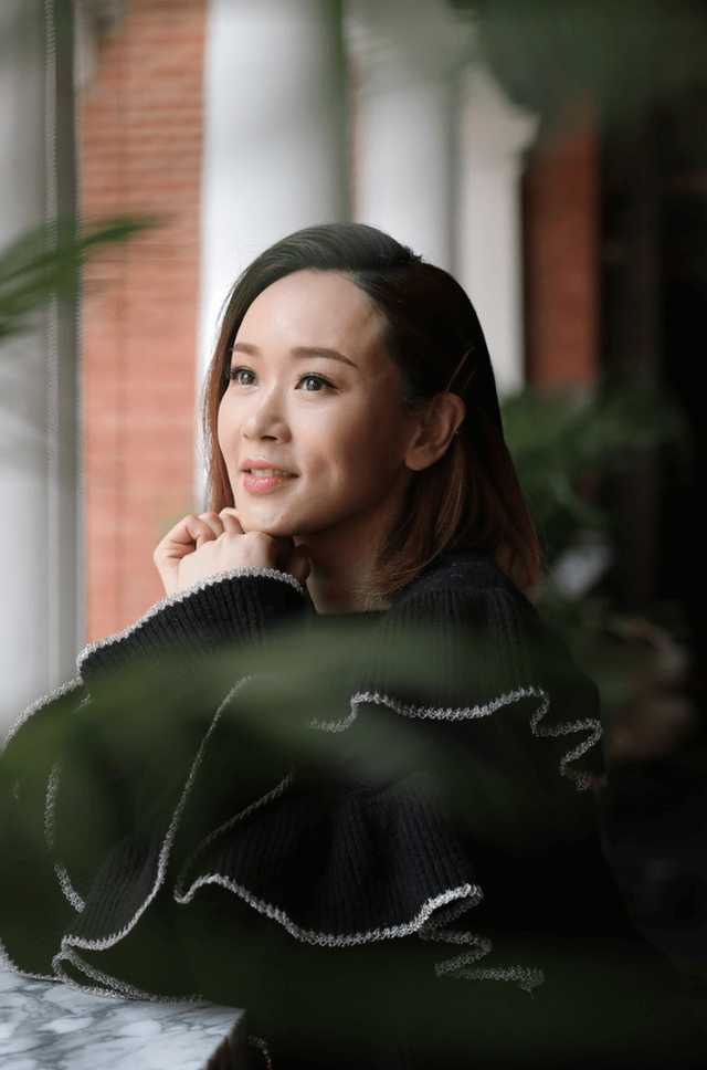 Hoa hậu TVB dính bê bối chửa hoang phải bán bia kiếm sống đổi đời sau khi sinh con cho đại gia - Ảnh 5.