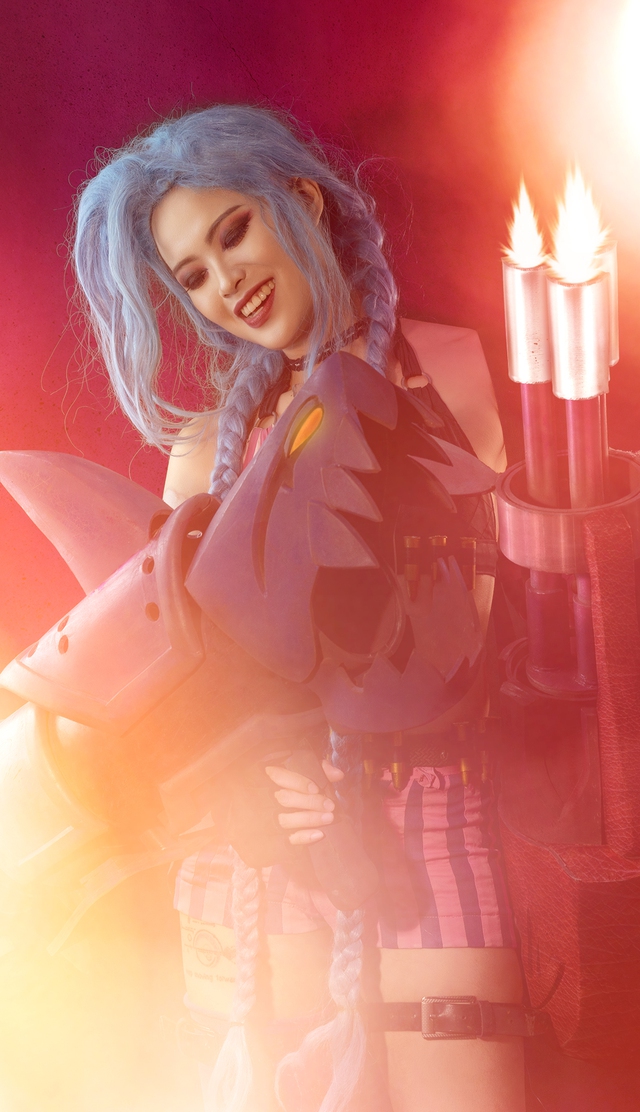 Đốn tim trước bộ ảnh Cosplay Jinx của hot streamer Michu: Trước sau như một y hệt bản gốc - Ảnh 4.