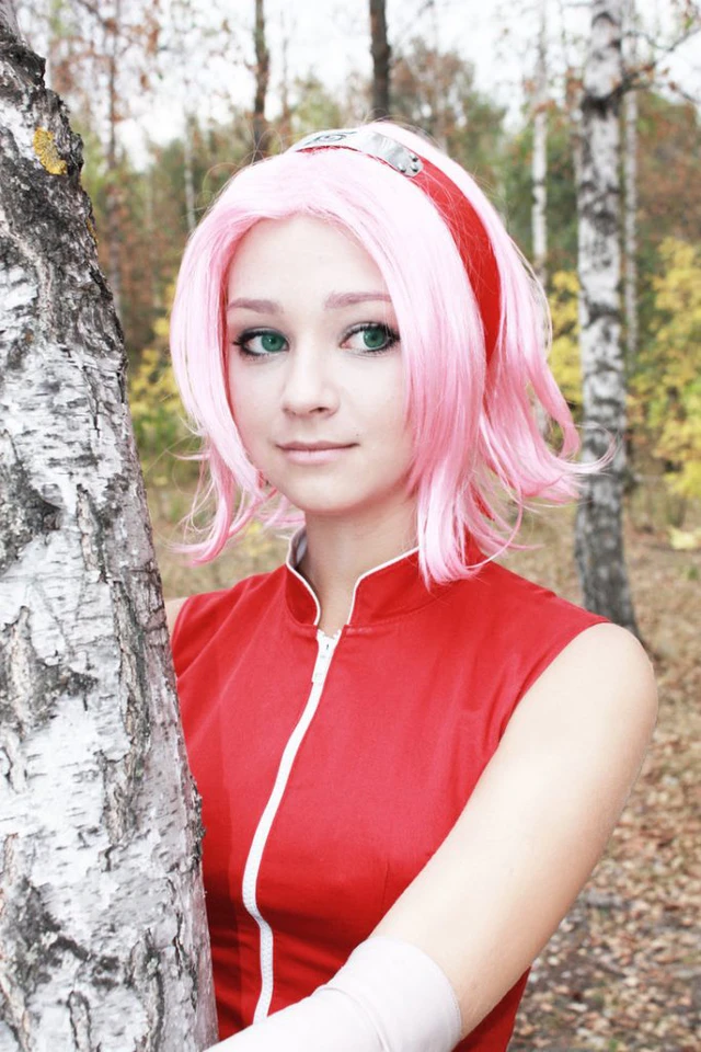 Ngắm mối tình đầu của Naruto nhan sắc thay đổi thất thường qua các phiên bản cosplay khác nhau - Ảnh 3.