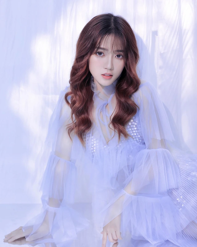 Hot-girl An Vy chia sẻ quan điểm sau những ngày đầu tiên trở thành Streamer: Mới lạ, vui vẻ và nhiều thử thách - Ảnh 1.