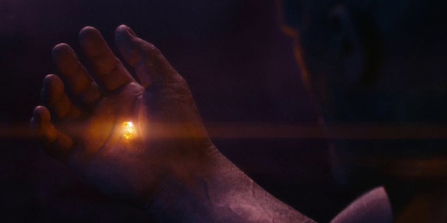 Captain America suýt nữa đã trở thành viên đá linh hồn trong Endgame - Ảnh 2.