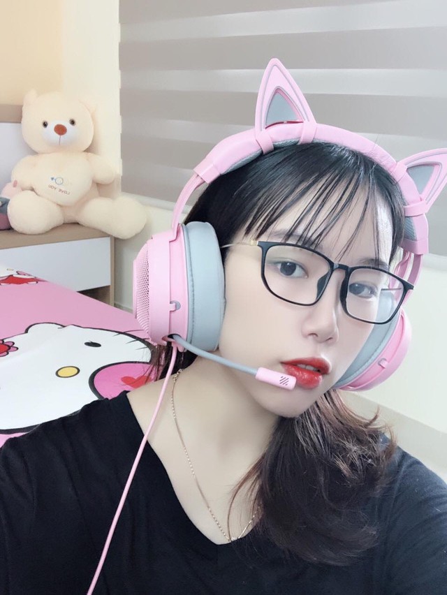 Nữ streamer Liên Quân Mobile - Bích Vân Channel: Nỗ lực thành công là cách duy nhất để mình đáp lại sự tin tưởng từ gia đình - Ảnh 4.