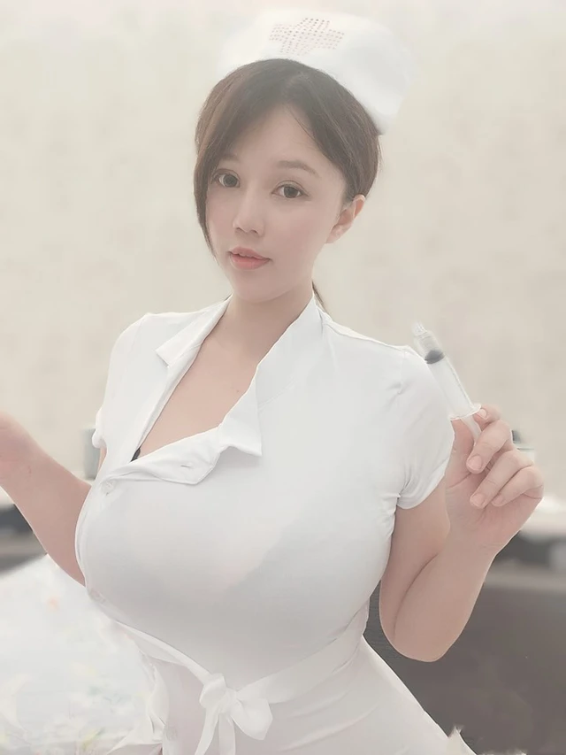 Cộng đồng mạng bất ngờ với cô chủ quán cafe xinh như hot girl, tưởng là chụp ảnh làm màu hóa ra công việc thật - Ảnh 8.