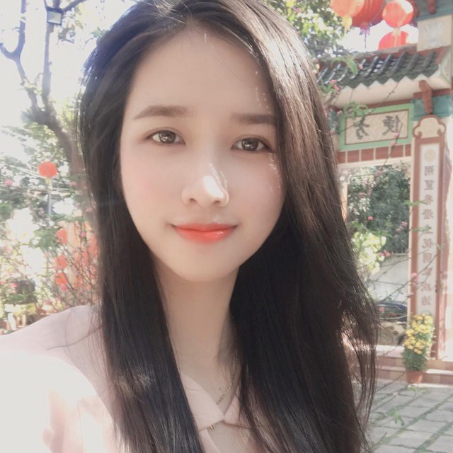Cười ra nước mắt với pha solo xịt đồ: Chàng đập 1 cái, nàng gõ 1 cái, dắt tay nhau full bộ về... 0 - Ảnh 6.