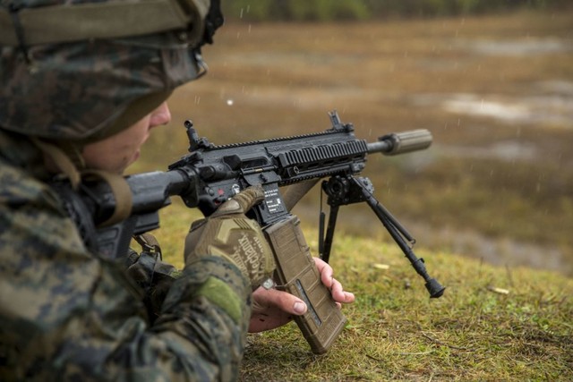 Top 5 loại súng sở hữu sát thương cao nhất: Hơn nửa thế kỷ, AK-47 vẫn là số 1! - Ảnh 9.