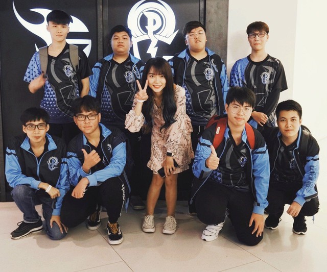 Phỏng vấn Optimus và các thành viên OverPower Esports: Mục tiêu tối thiểu là lọt vào Top 4 VCS Mùa Hè 2020 - Ảnh 6.