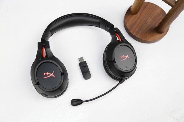 HyperX Cloud Flight - Xứng danh tai nghe không dây đỉnh nhất cho anh em game thủ - Ảnh 4.