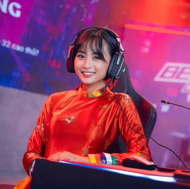 Top 8 nữ MC LMHT xinh đẹp nhất thế giới: LCK có 3 đại diện nhưng vẫn thua hết Minh Nghi! - Ảnh 37.