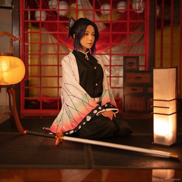 Ngắm loạt ảnh cosplay đẹp mắt của nữ thần 18  Yui Hatano vào vai Trùng Trụ trong Kimetsu no Yaiba - Ảnh 6.