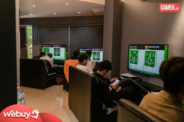 Cận cảnh quán PS5 siêu xịn xò đầu tiên tại Hà Nội - Ảnh 9.