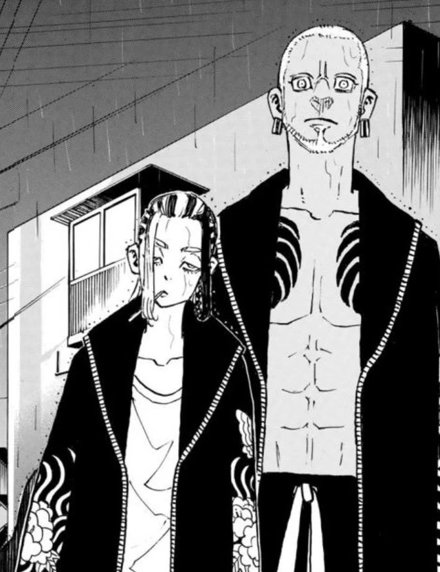 Spoil Tokyo Revengers chap 226: Tam Thiên đại chiến ác liệt, Terano tiến thoái lưỡng nan - Ảnh 1.