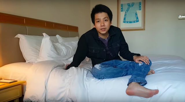 Khoa Pug chia sẻ đã bỏ trốn sau khi bị đe dọa tính mạng, thừa nhận Còn sống ngày nào hay ngày đấy - Ảnh 2.