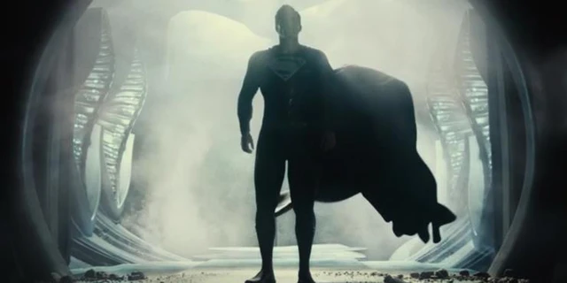Phản diện mạnh nhất DC Comics lộ diện và 10 chi tiết fan service đắt giá xuất hiện trong Zack Snyder’s Justice League - Ảnh 1.