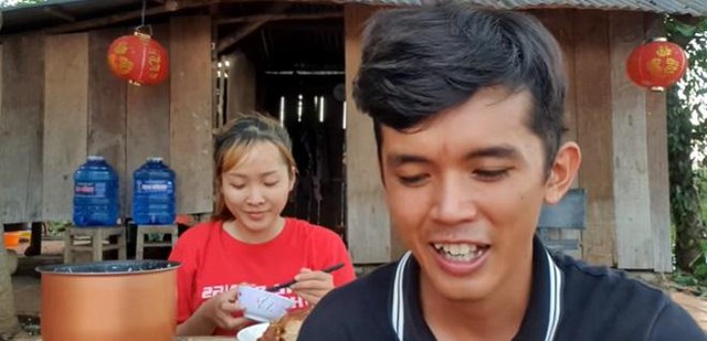 Cuộc sống hậu hôn nhân của Lộc Fuho và Sang Vlog - hai YouTuber từng được mệnh danh là nghèo nhất Việt Nam - Ảnh 6.