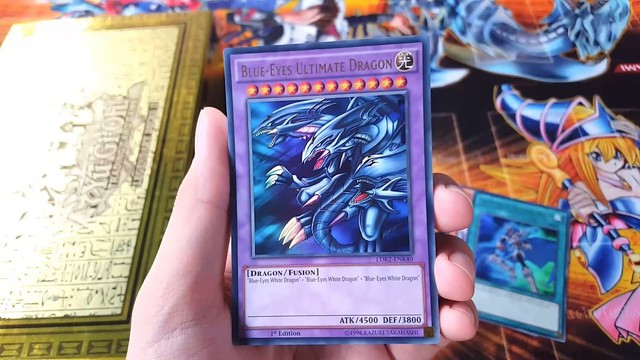 Yu-Gi-Oh!: Lá bài Rồng Trắng Mắt Xanh được định giá hơn 13 triệu USD, nhiều fan tiếc rằng giá như ngày đấy mình giữ lại - Ảnh 2.