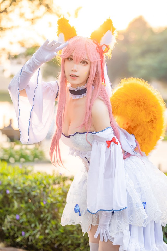 Cosplay cực phẩm nhưng tiện tay khuyến mãi nốt ruồi son, nữ coser mạnh dạn khẳng định hàng real khiến anh em đua nhau xin được bắt - Ảnh 17.