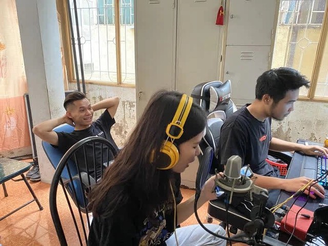 Là fan của Độ Mixi, bạn có liệt kê được những biệt danh thú vị này của nam streamer? - Ảnh 10.