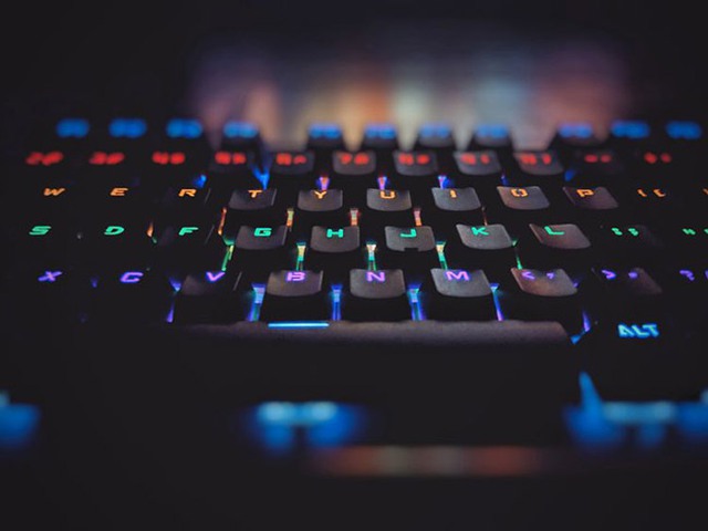 Bàn phím Switch quang hay cơ học tốt hơn khi chơi game? - Ảnh 2.