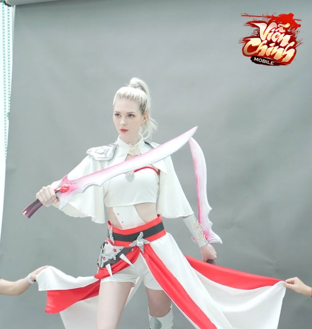 Mới chỉ nhá hàng bằng một dịp đặc biệt, group này bỗng nổi lên toàn girl chất lượng, người diện đồ gym, người lại ưỡn dáng bên bờ biển - Ảnh 18.